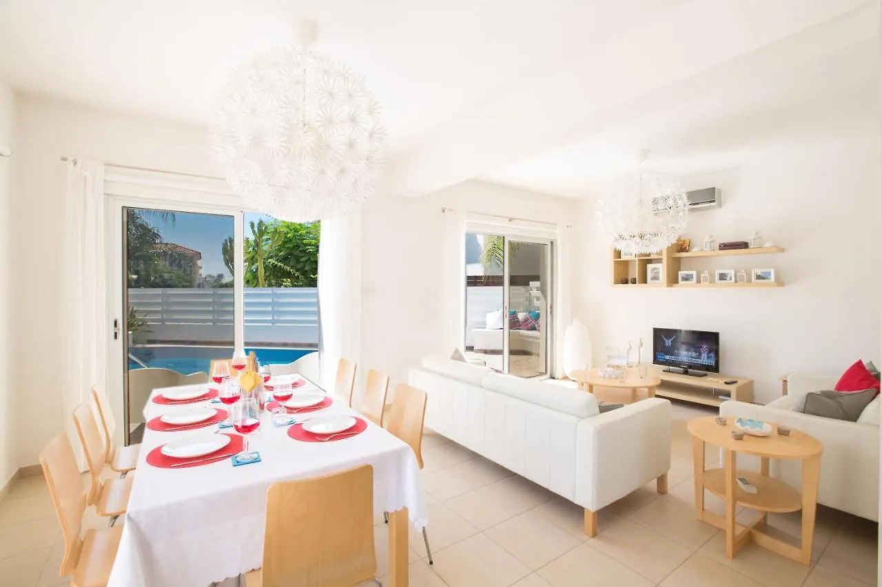 Kalamies Family Villa Protaras